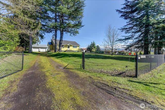 43004 196th Avenue SE, Enumclaw, WA 98022