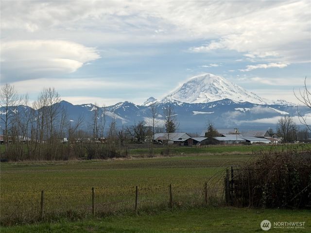 43004 196th Avenue SE, Enumclaw, WA 98022