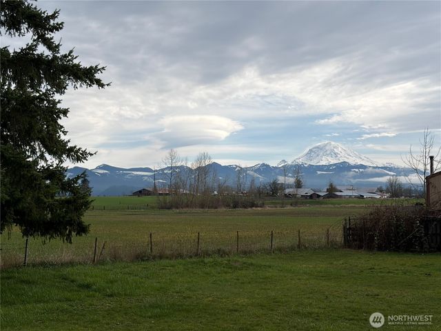 43004 196th Avenue SE, Enumclaw, WA 98022