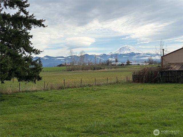 43004 196th Avenue SE, Enumclaw, WA 98022