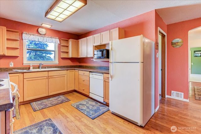 43004 196th Avenue SE, Enumclaw, WA 98022