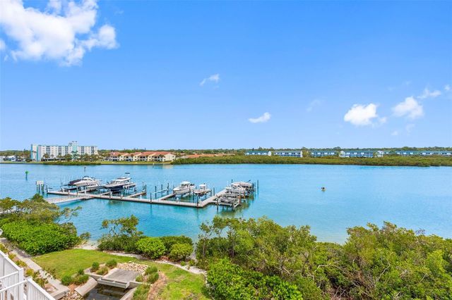 19915 GULF BOULEVARD 806, Indian Shores, FL 33785