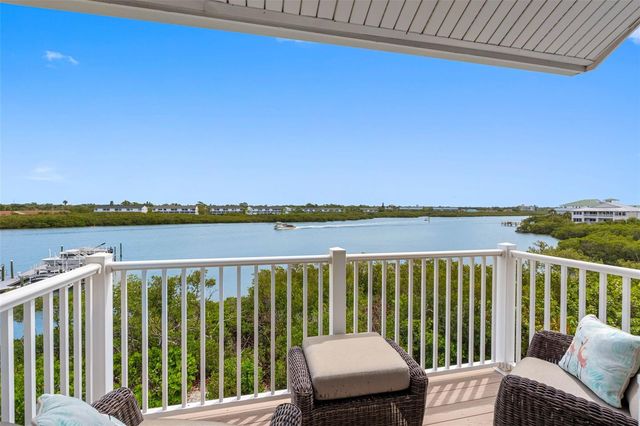 19915 GULF BOULEVARD 806, Indian Shores, FL 33785