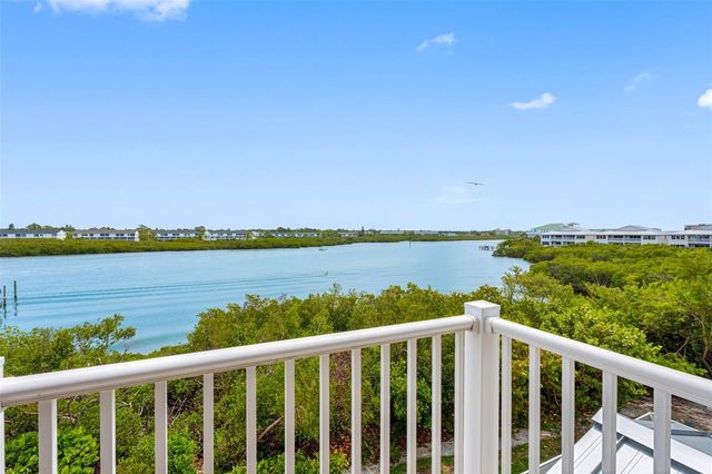 19915 GULF BOULEVARD 806, Indian Shores, FL 33785