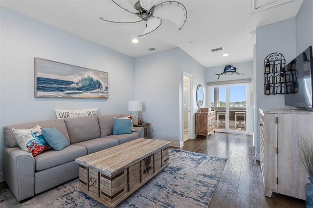 19915 GULF BOULEVARD 806, Indian Shores, FL 33785