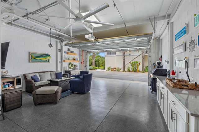 19915 GULF BOULEVARD 806, Indian Shores, FL 33785
