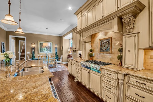 3128 Natoma Cir, Thompsons Station, TN 37179