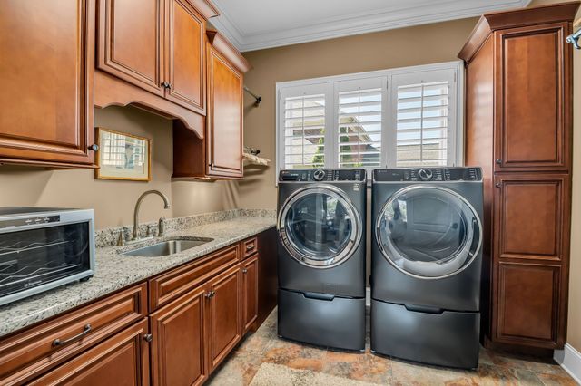 3128 Natoma Cir, Thompsons Station, TN 37179