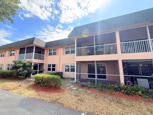 760 SE 2nd Avenue D112, Deerfield Beach, FL 33441