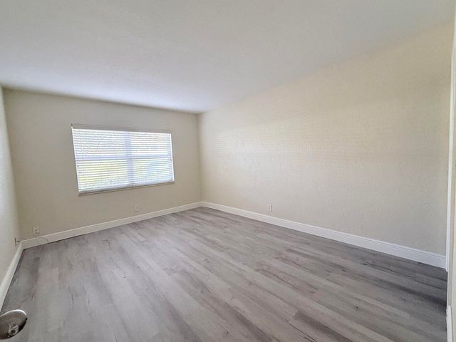 760 SE 2nd Avenue D112, Deerfield Beach, FL 33441