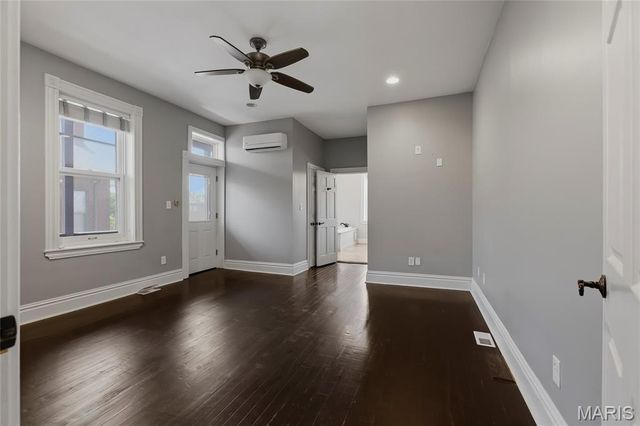 1225 Dolman Street, St Louis, MO 63104