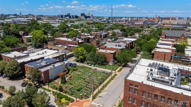1225 Dolman Street, St Louis, MO 63104