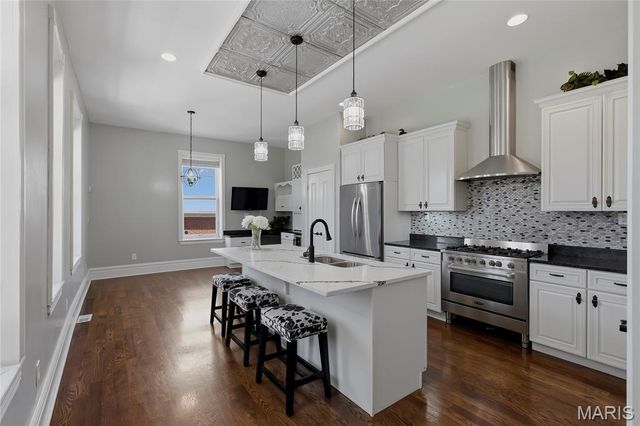 1225 Dolman Street, St Louis, MO 63104
