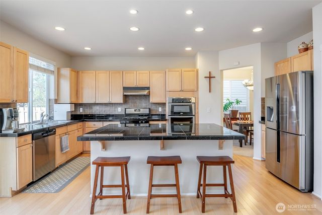 7205 Perry Avenue SE, Auburn, WA 98092