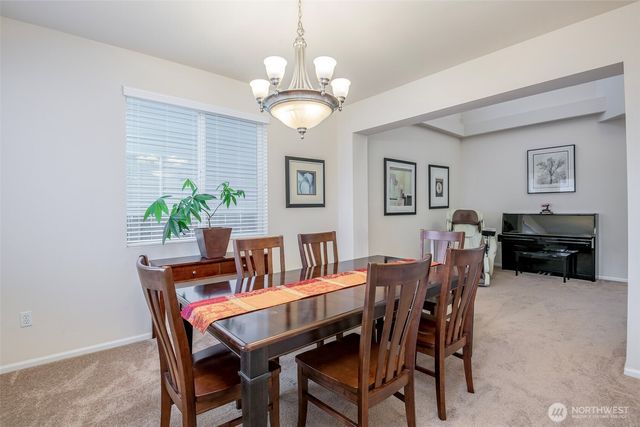 7205 Perry Avenue SE, Auburn, WA 98092