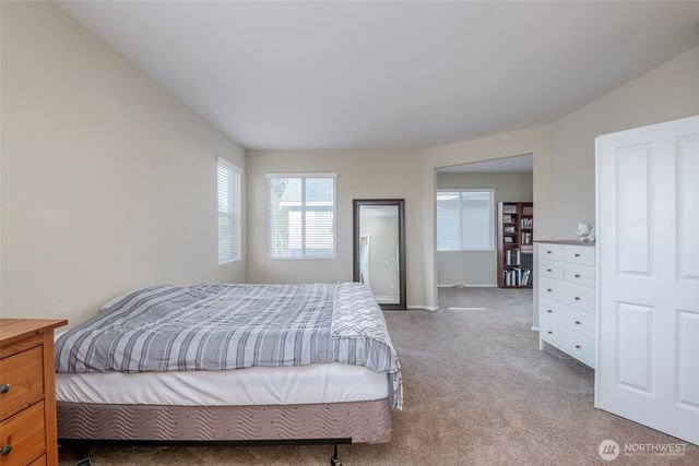 7205 Perry Avenue SE, Auburn, WA 98092