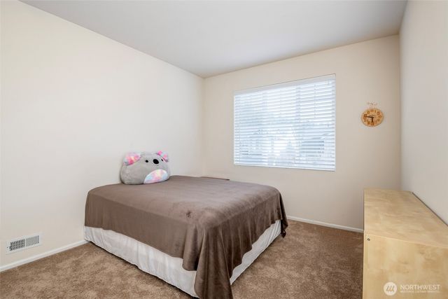 7205 Perry Avenue SE, Auburn, WA 98092