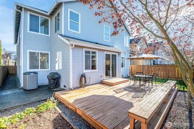 7205 Perry Avenue SE, Auburn, WA 98092