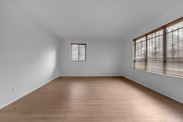 2922 WALKER AVE, Memphis, TN 38111