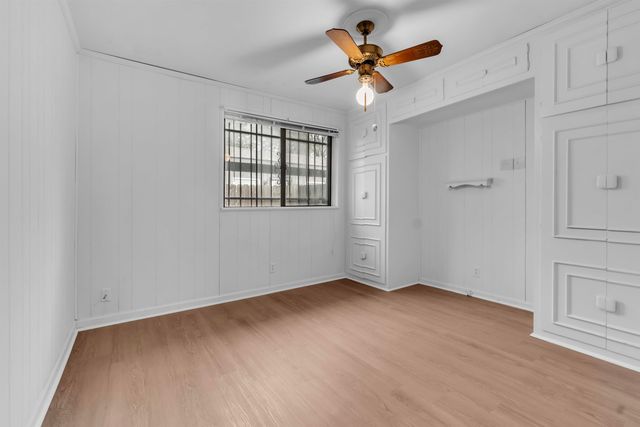 2922 WALKER AVE, Memphis, TN 38111