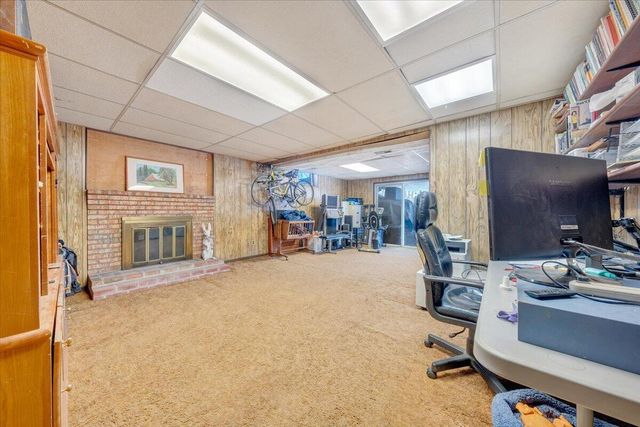 135 Silverbirch DR, Blue Ridge, VA 24064