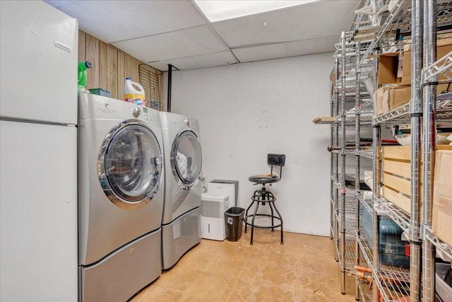 135 Silverbirch DR, Blue Ridge, VA 24064