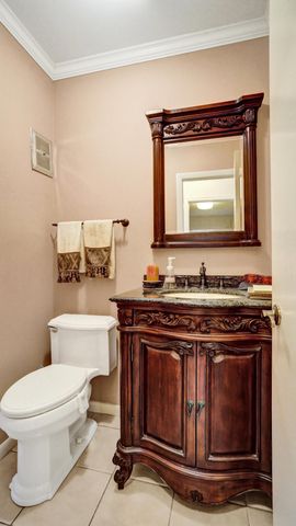 1721 SW 69th Avenue, Plantation, FL 33317