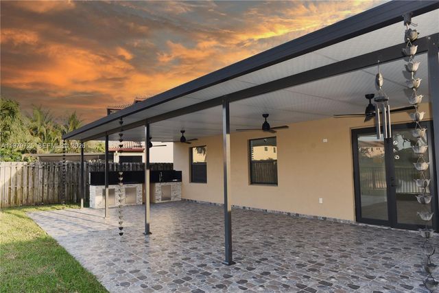 3771 SE 5th Ct, Homestead, FL 33033