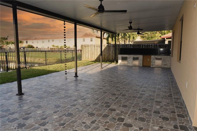 3771 SE 5th Ct, Homestead, FL 33033