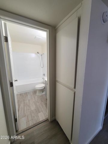 11350 W TENNESSEE Avenue 21, Youngtown, AZ 85363