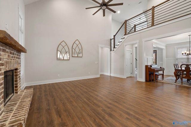 5107 Spring Creek Drive, Guntersville, AL 35976