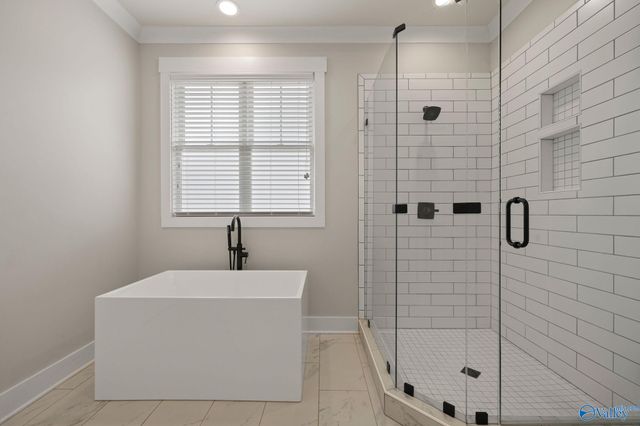 5107 Spring Creek Drive, Guntersville, AL 35976