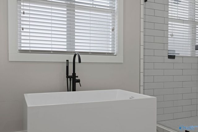 5107 Spring Creek Drive, Guntersville, AL 35976