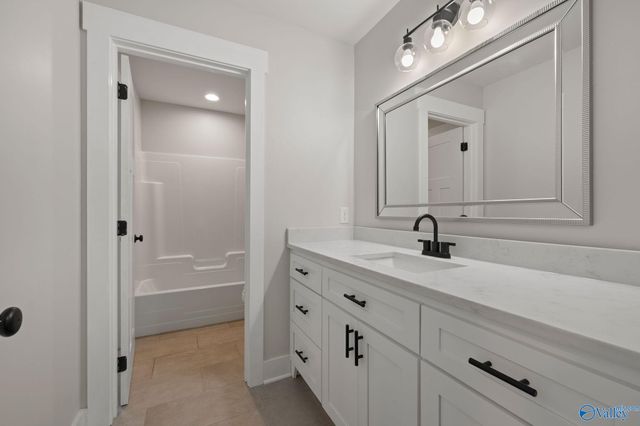 5107 Spring Creek Drive, Guntersville, AL 35976