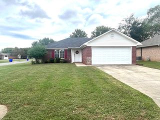 3915 Gabrial Drive, Conway, AR 72034