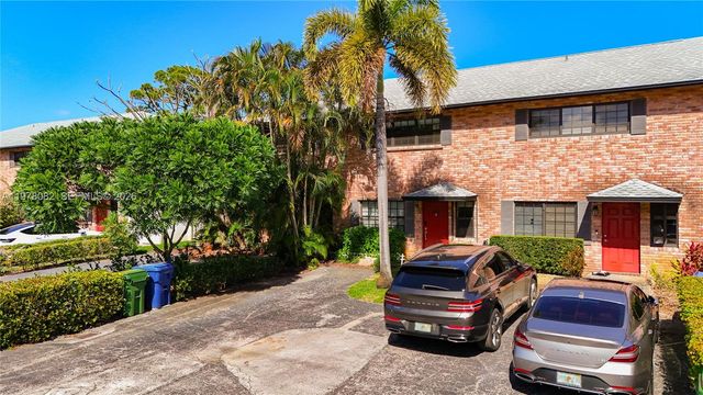 2128 NE 9th Ave, Wilton Manors, FL 33305