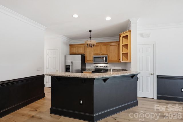 5608 Burck Drive NW, Concord, NC 28027
