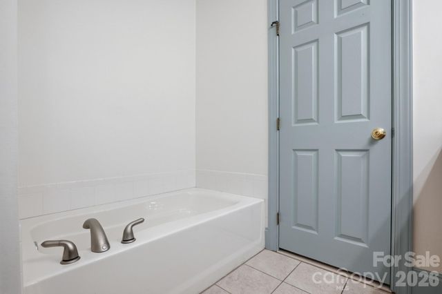 5608 Burck Drive NW, Concord, NC 28027