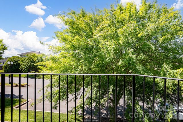 5608 Burck Drive NW, Concord, NC 28027