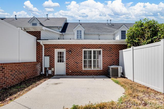 5608 Burck Drive NW, Concord, NC 28027