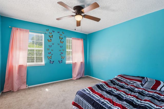 500 W Rucker Street, Granbury, TX 76048