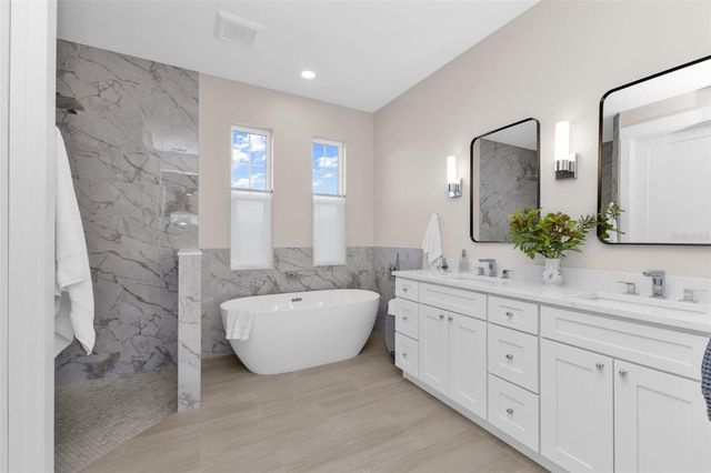 8086 CLYDE CIRCLE, Port Charlotte, FL 33981