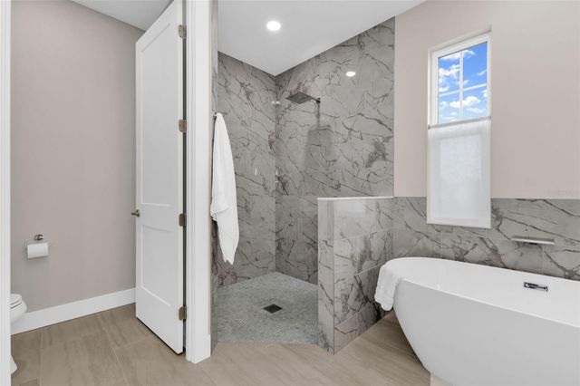 8086 CLYDE CIRCLE, Port Charlotte, FL 33981