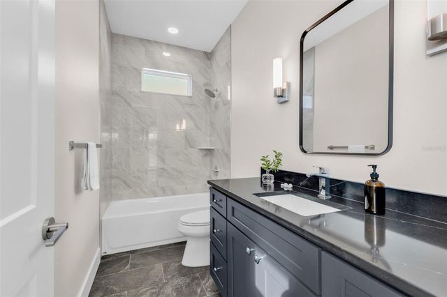 8086 CLYDE CIRCLE, Port Charlotte, FL 33981