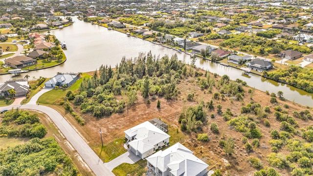 8086 CLYDE CIRCLE, Port Charlotte, FL 33981