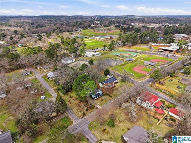 1002 10TH AVENUE, Jasper, AL 35501