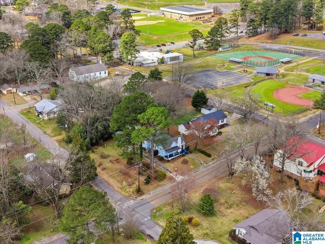 1002 10TH AVENUE, Jasper, AL 35501