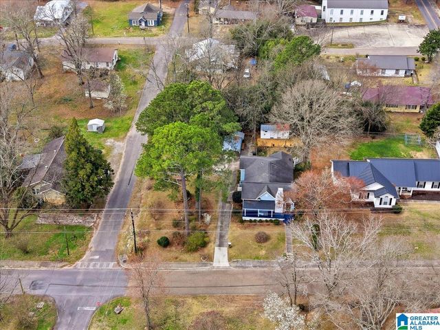 1002 10TH AVENUE, Jasper, AL 35501
