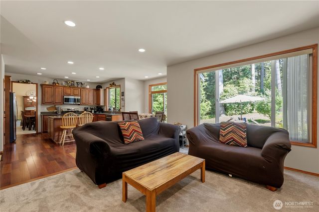 13609 3rd Street SE, Snohomish, WA 98290