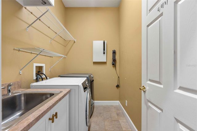 21127 LAKE VIENNA DRIVE, Land O Lakes, FL 34638
